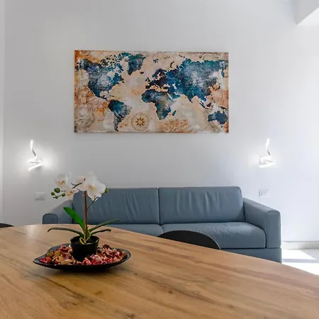 Apartment Near To Colosseum Re-house Rome