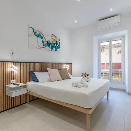 Apartment Near To Colosseum Re-house Rome